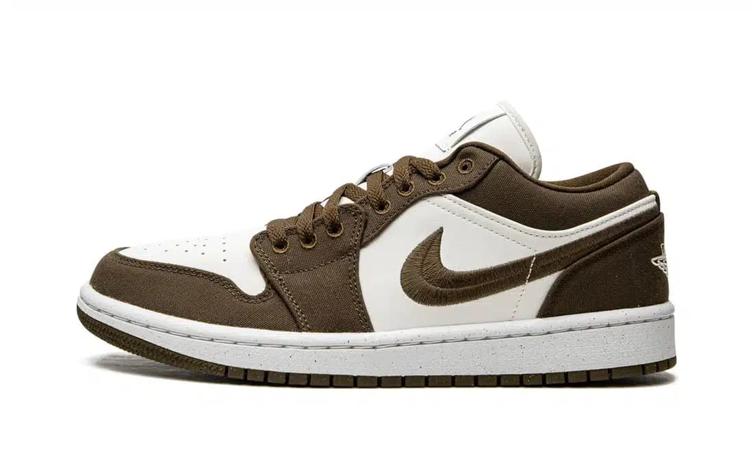 AIR JORDAN 1 LOW LIGHT OLIVE (W)