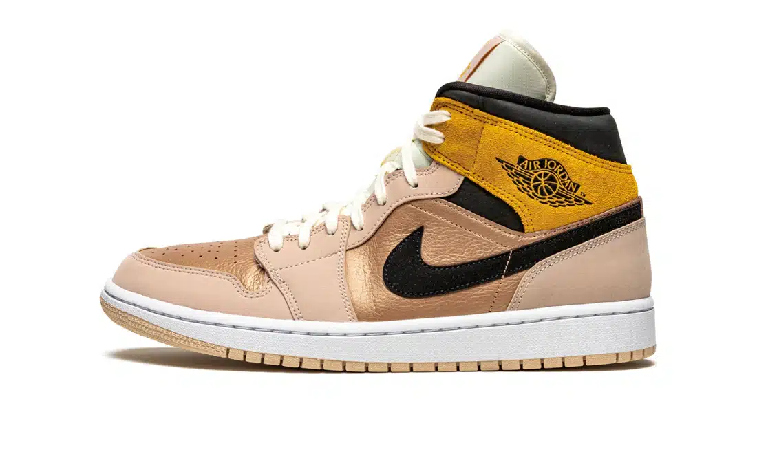 AIR JORDAN 1 MID PARTICLE BEIGE (W)