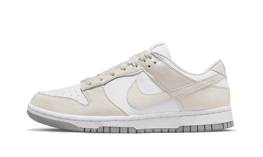 NIKE DUNK LOW NEXT NATURE WHITE LIGHT OREWOOD BROWN (W)