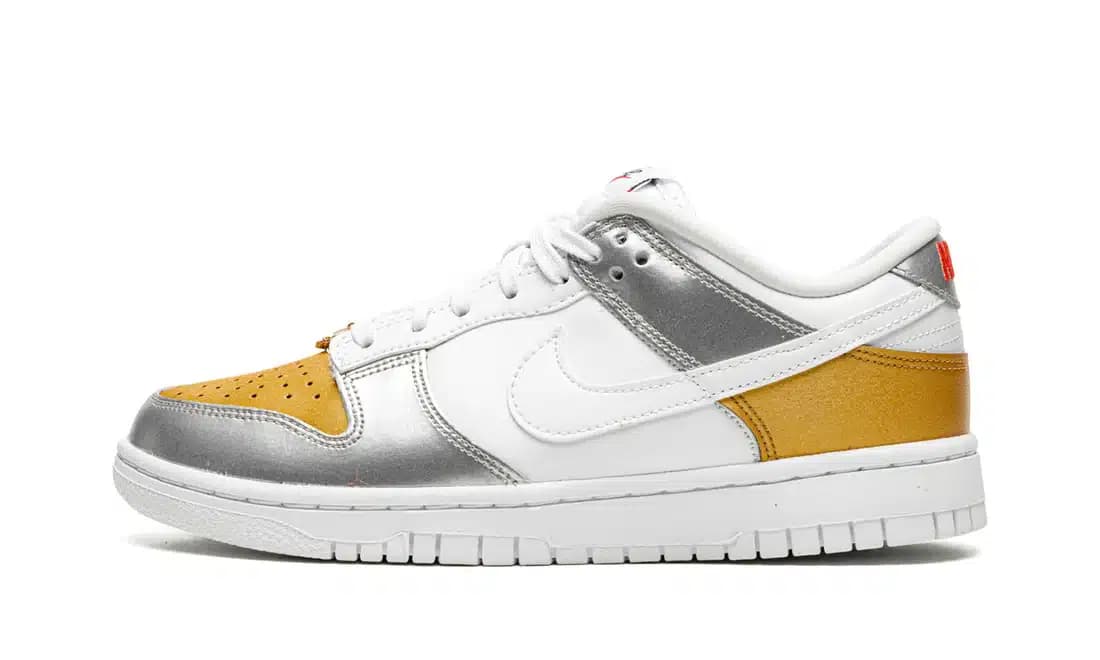 NIKE DUNK LOW GOLD SILVER (W)