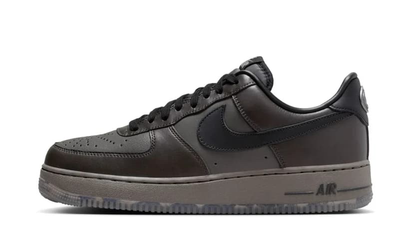 NIKE AIR FORCE 1 LOW PARIS