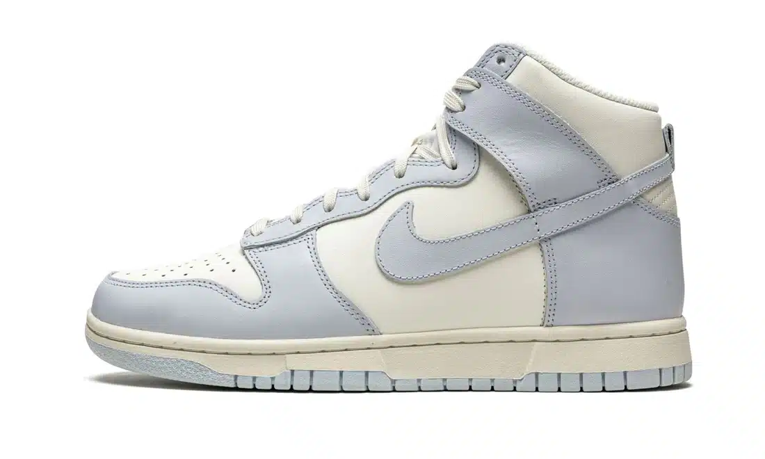 NIKE DUNK HIGH SAIL FOOTBALL GREY (W)