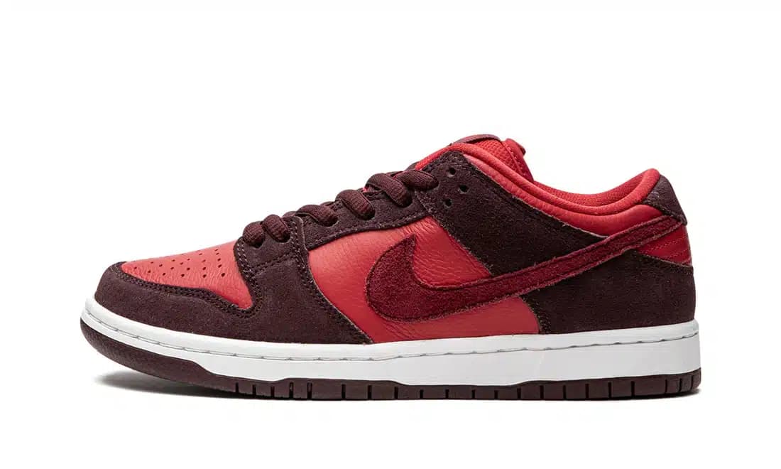 NIKE SB DUNK LOW FRUITPACK CHERRY