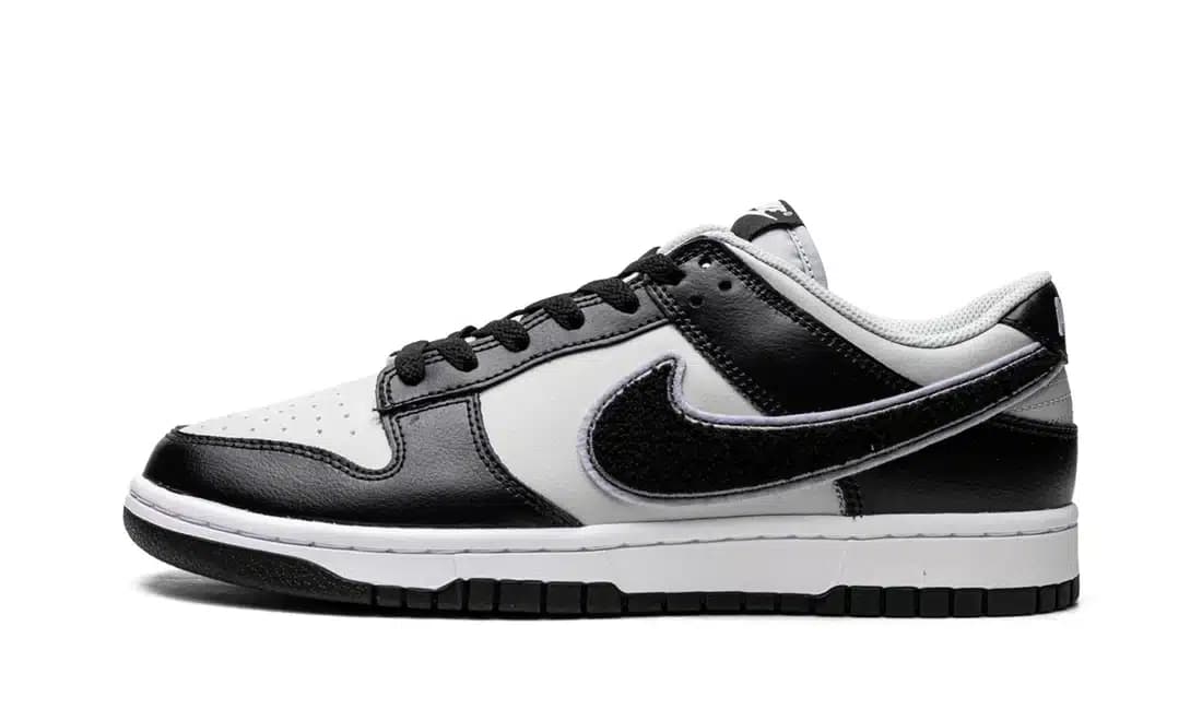 NIKE DUNK LOW CHENILLE SWOOSH GREY BLACK